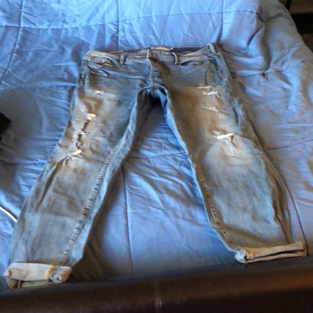 Boyfriend Ripped Light Denim Jeans, skinny.